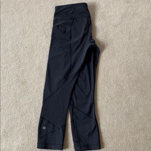 Lululemon cropped leggings